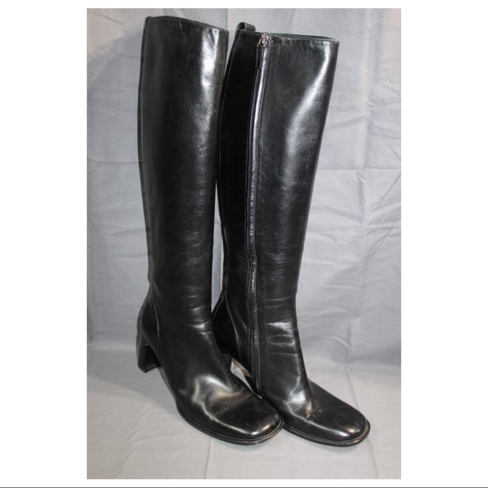 Gucci Black Leather Knee-High Square Toe Boot